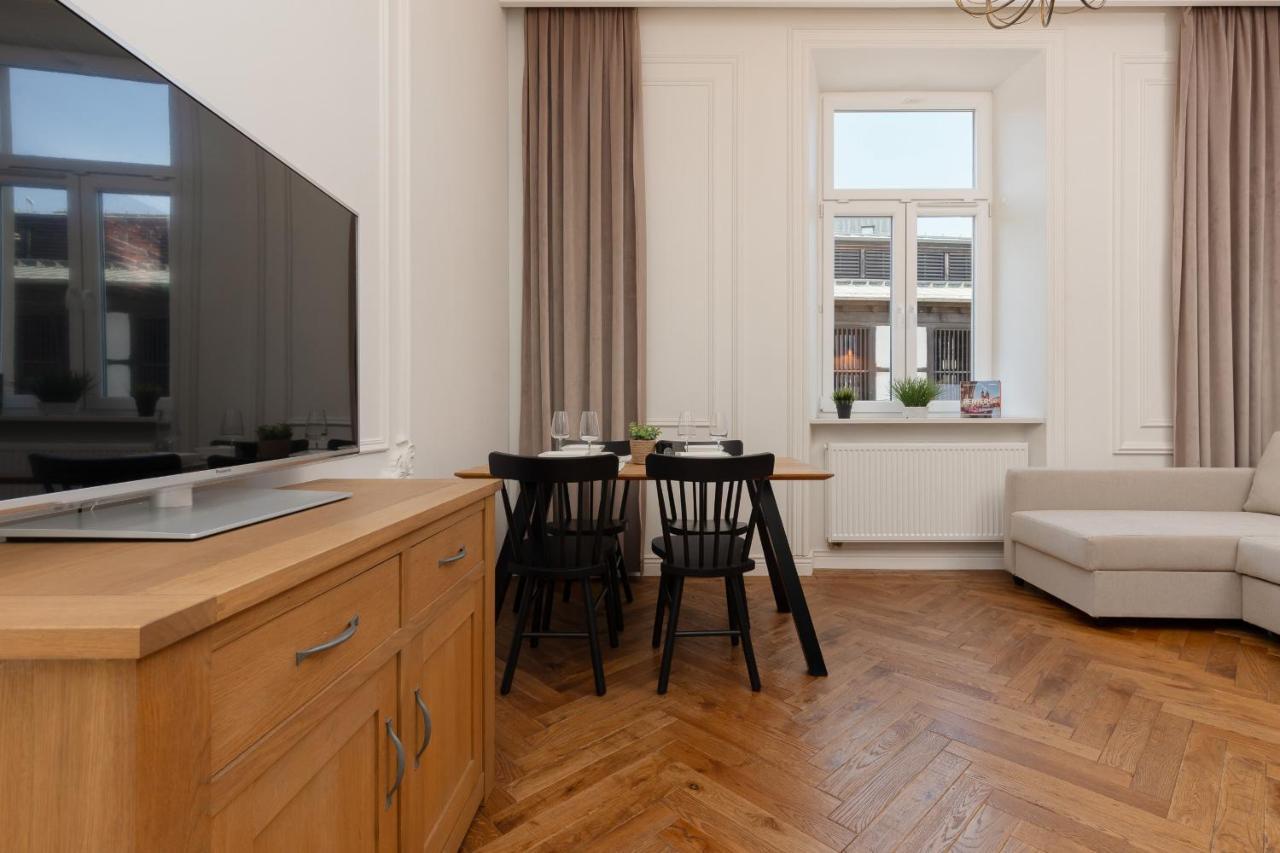 Apartment Strzelecka Old Town Cracow By Renters Prestige Cracovia Esterno foto